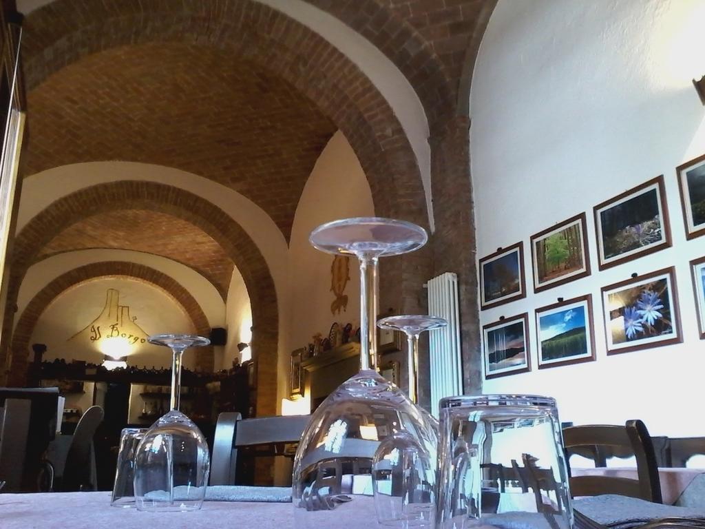 Cisterna Nel Borgo Otel Castiglione dʼOrcia Dış mekan fotoğraf