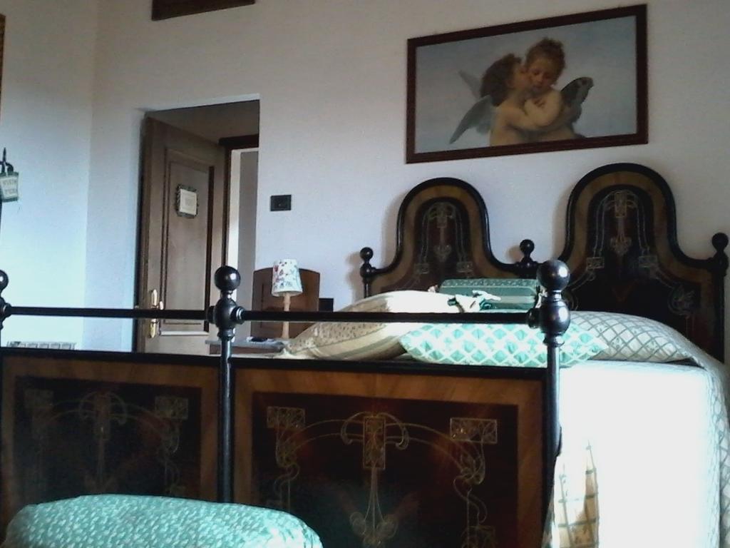 Cisterna Nel Borgo Otel Castiglione dʼOrcia Oda fotoğraf